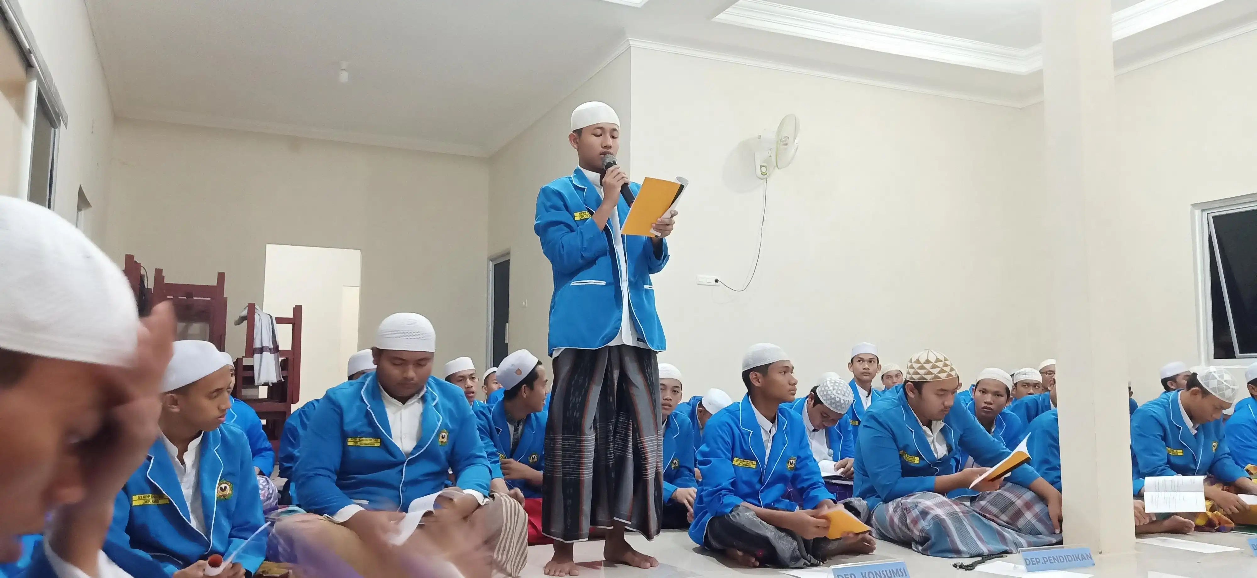 Rapat Akbar 19